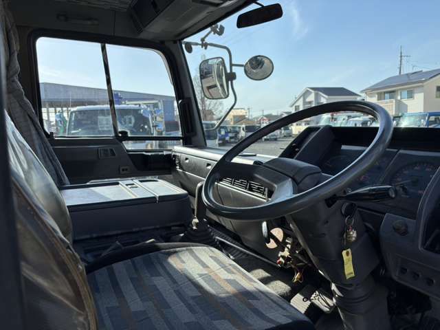 HINO RANGER 1992 Image 31