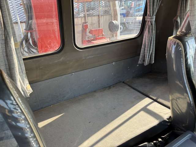 HINO RANGER 1992 Image 31