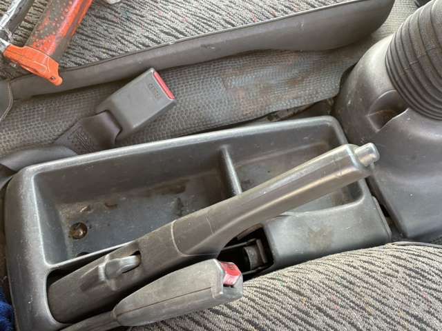 ISUZU ELF 1999 Image 31