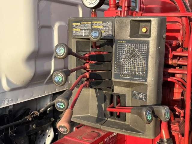 ISUZU ELF 1999 Image 31