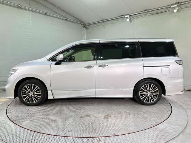 NISSAN ELGRAND 2014 Image 31
