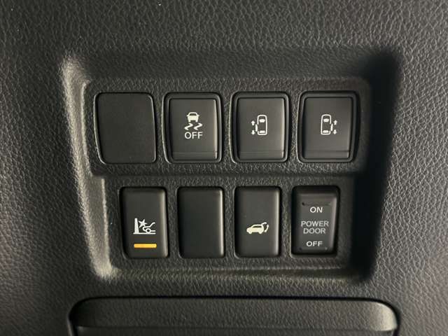 NISSAN ELGRAND 2014 Image 31
