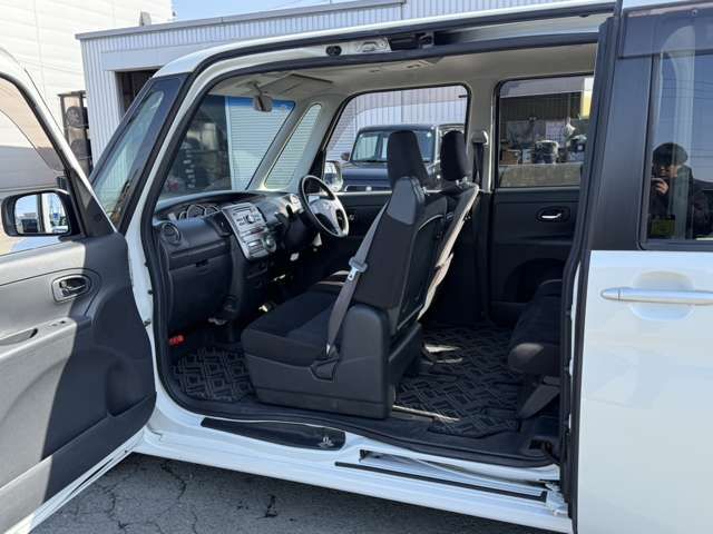 DAIHATSU TANTO 4WD 2012 Image 31