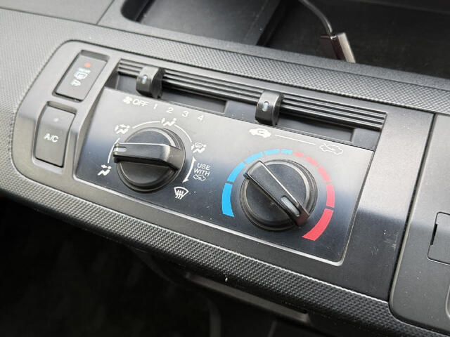 HONDA FREED SPIKE 4WD 2015 Image 31