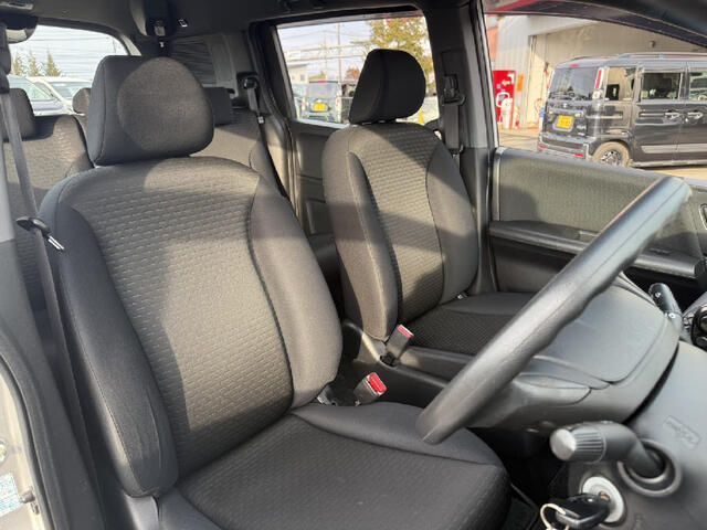 HONDA FREED SPIKE 4WD 2015 Image 31