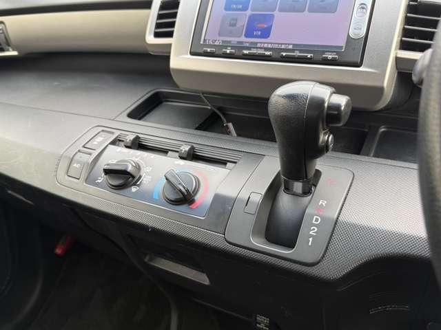 HONDA FREED SPIKE 4WD 2015 Image 31