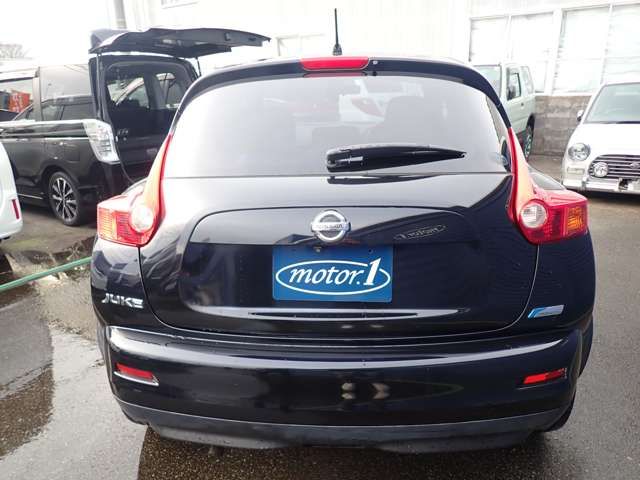 NISSAN JUKE 2012 Image 31