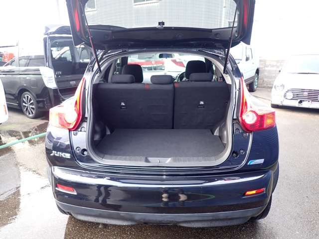 NISSAN JUKE 2012 Image 31