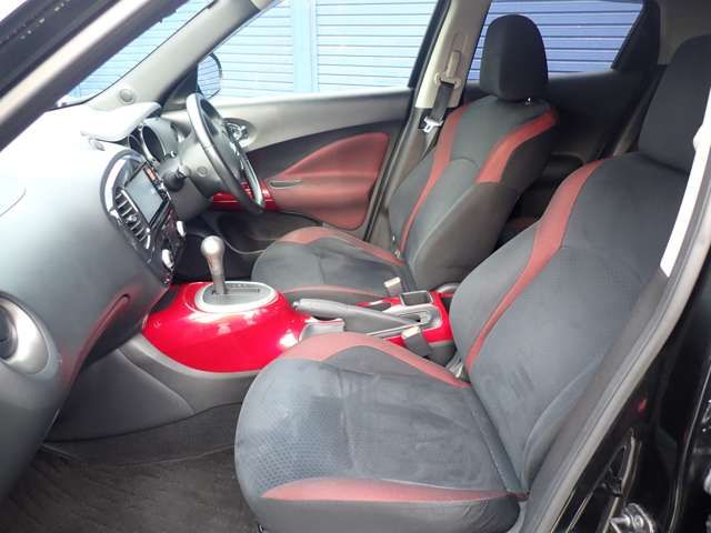 NISSAN JUKE 2012 Image 31