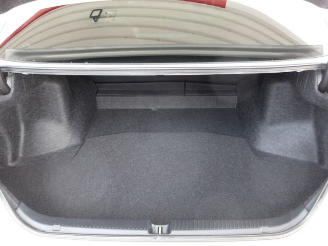 TOYOTA MARK X 2015 Image 31