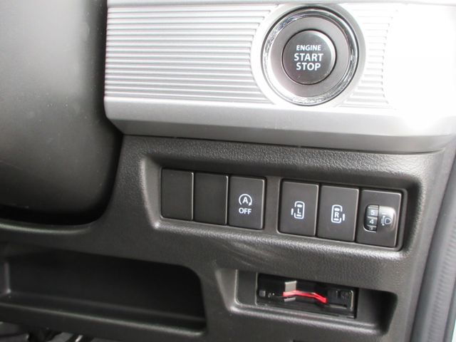 SUZUKI SPACIA 4WD 2023 Image 31