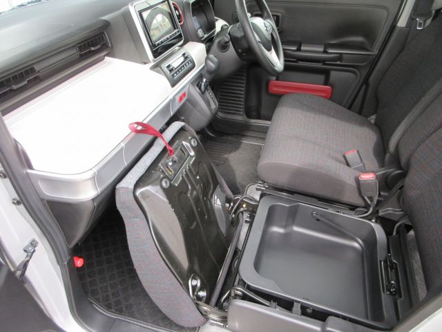 SUZUKI SPACIA 4WD 2023 Image 31