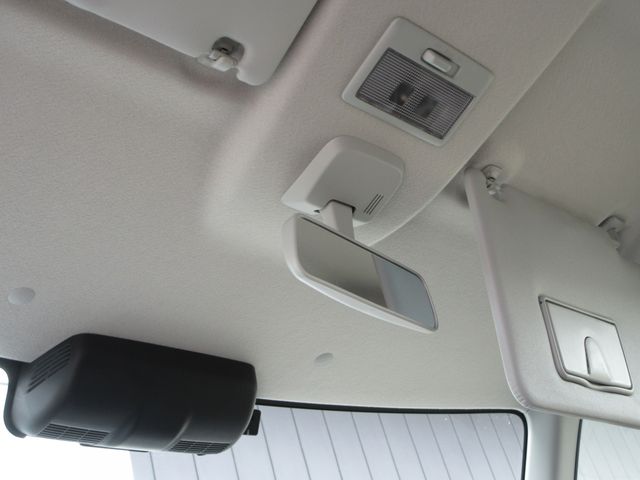 SUZUKI SPACIA 4WD 2023 Image 31