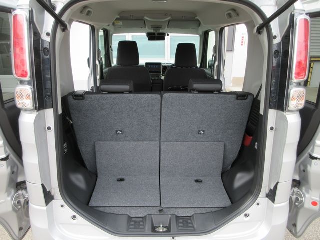 SUZUKI SPACIA 4WD 2023 Image 31