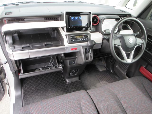 SUZUKI SPACIA 4WD 2023 Image 31