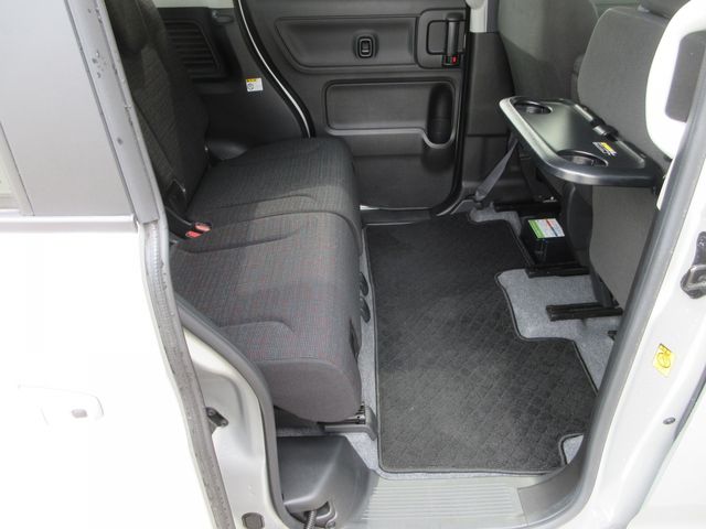 SUZUKI SPACIA 4WD 2023 Image 31