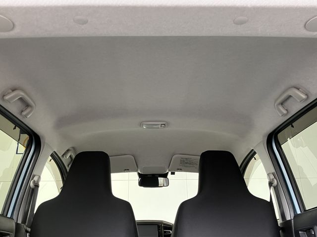 DAIHATSU MIRA E:S 2018 Image 31