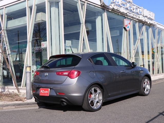 ALFAROMEO GIULIETTA 2012 Image 31