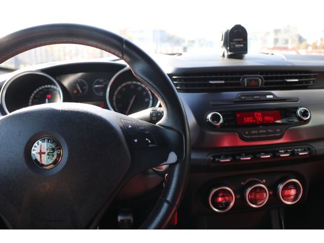ALFAROMEO GIULIETTA 2012 Image 31