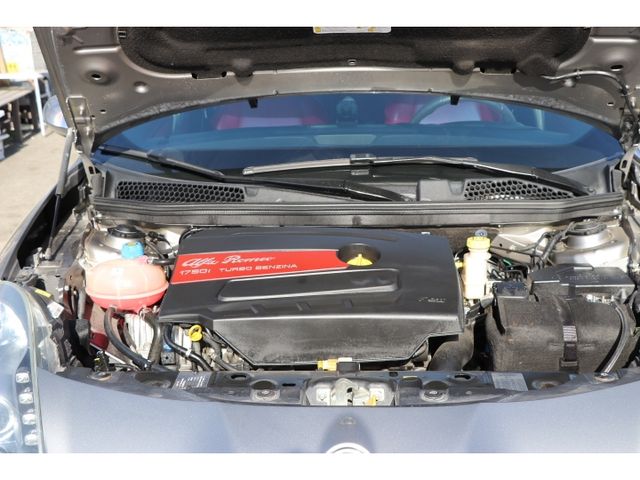 ALFAROMEO GIULIETTA 2012 Image 31