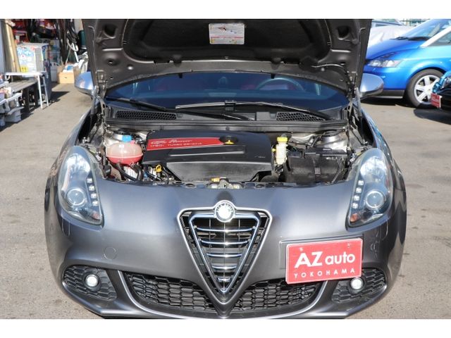 ALFAROMEO GIULIETTA 2012 Image 31