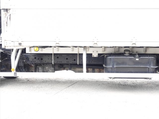 MITSUBISHI FUSOU FIGHTER 2014 Image 31