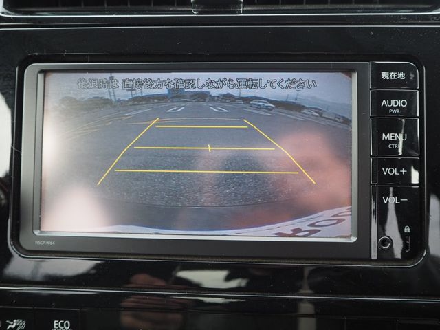 TOYOTA PRIUS 2016 Image 31