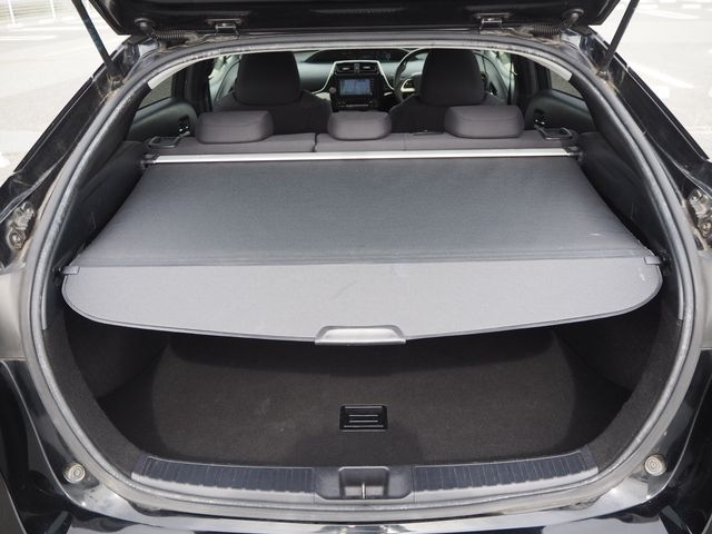 TOYOTA PRIUS 2016 Image 31