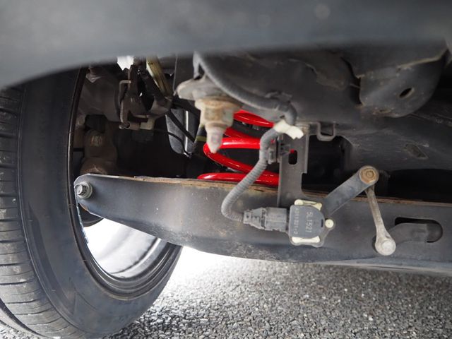 TOYOTA PRIUS 2016 Image 31