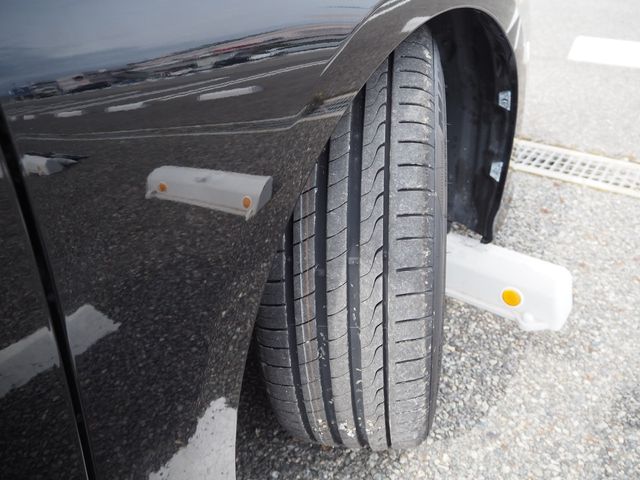 TOYOTA PRIUS 2016 Image 31