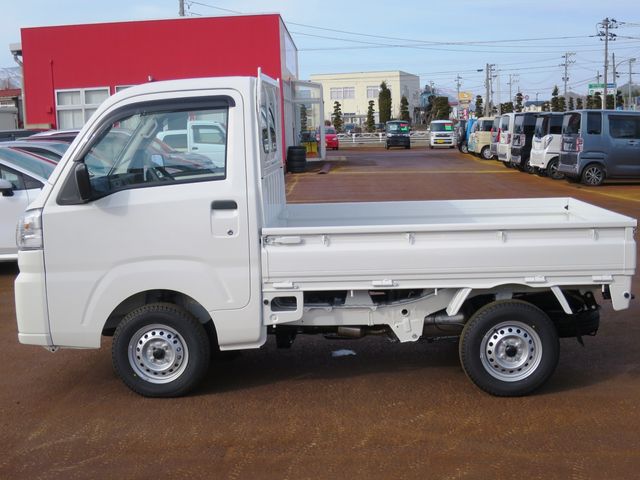 DAIHATSU HIJET TRUCK 4WD 2025 Image 31