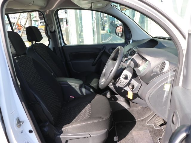 RENAULT KANGOO 2015 Image 31