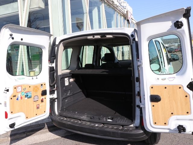 RENAULT KANGOO 2015 Image 31