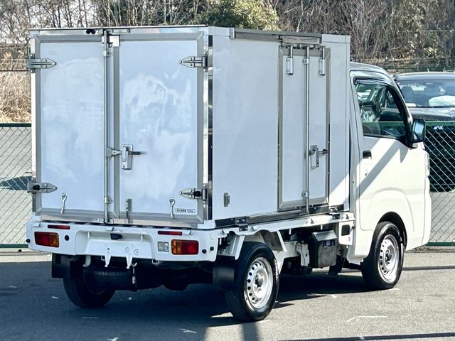 DAIHATSU HIJET TRUCK 4WD 2020 Image 31