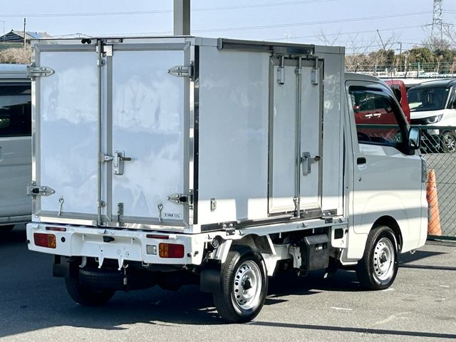 DAIHATSU HIJET TRUCK 4WD 2020 Image 31