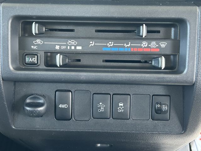 DAIHATSU HIJET TRUCK 4WD 2020 Image 31