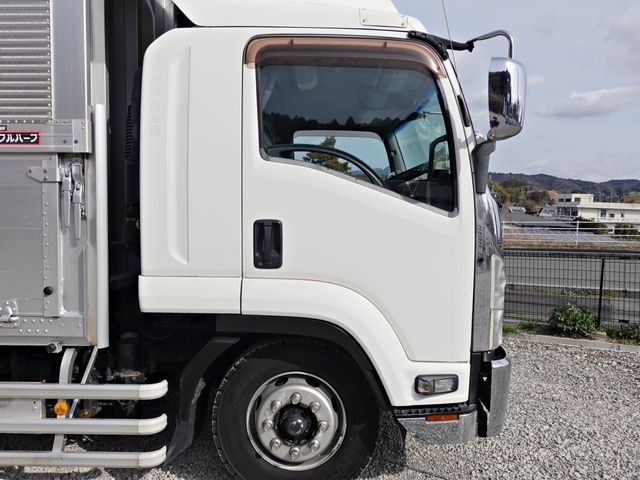 ISUZU FORWARD 2012 Image 31