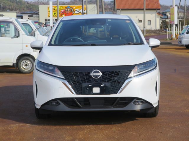 NISSAN NOTE 4WD 2023 Image 31