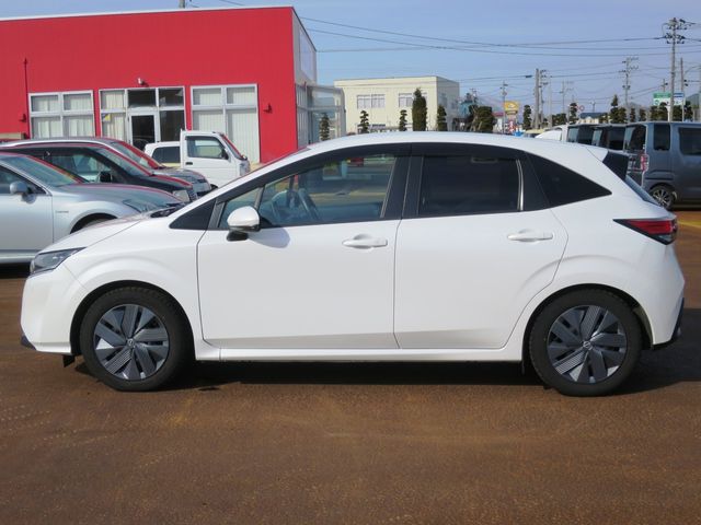 NISSAN NOTE 4WD 2023 Image 31