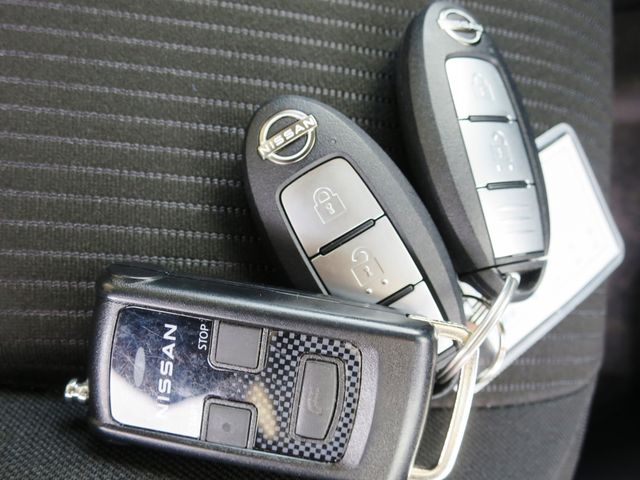 NISSAN NOTE 4WD 2023 Image 31