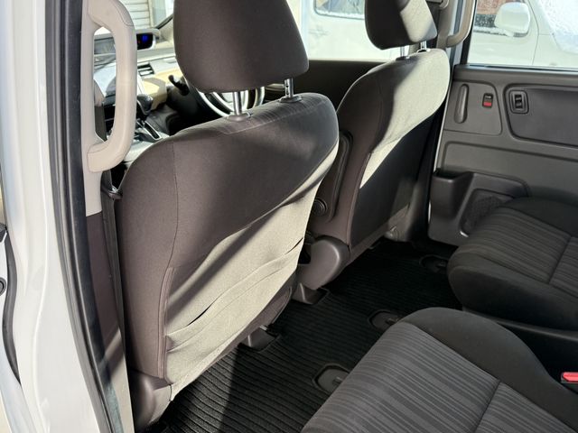 HONDA FREED 4WD 2017 Image 31