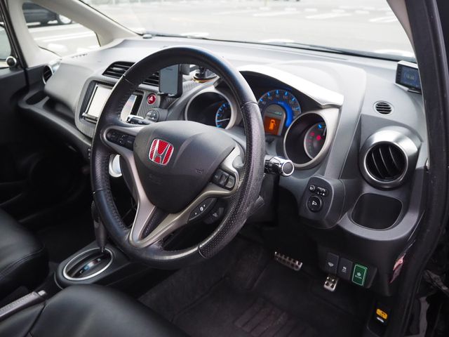 HONDA FIT HYBRID 2012 Image 31