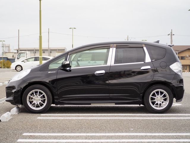 HONDA FIT HYBRID 2012 Image 31