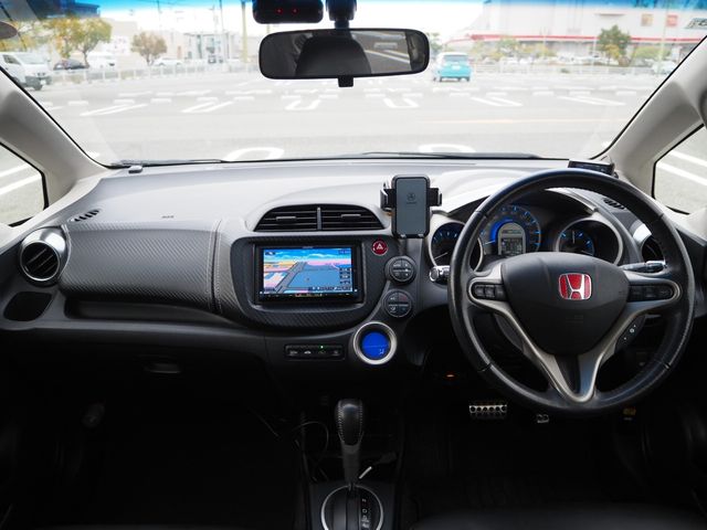 HONDA FIT HYBRID 2012 Image 31