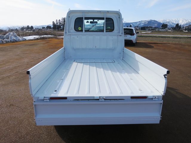 DAIHATSU HIJET TRUCK 4WD 2019 Image 31