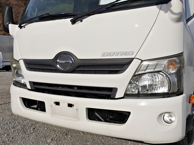 HINO DUTRO 2011 Image 31