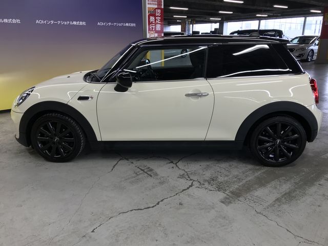 BMW MINI COOPER D 2021 Image 31