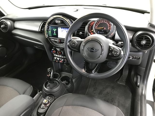 BMW MINI COOPER D 2021 Image 31