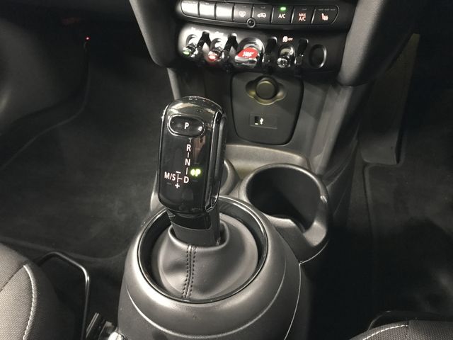 BMW MINI COOPER D 2021 Image 31