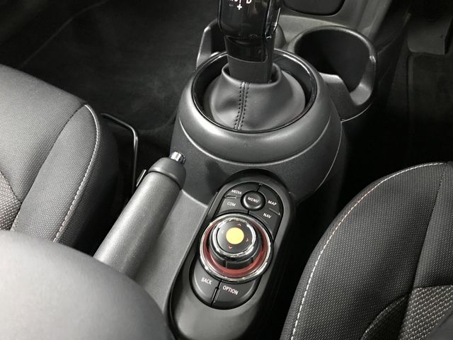 BMW MINI COOPER D 2021 Image 31